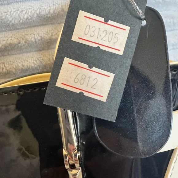 Y2K Beijo Black and Cream Patent Shoulder Tote with Gold Charm - Picture 5 of 12